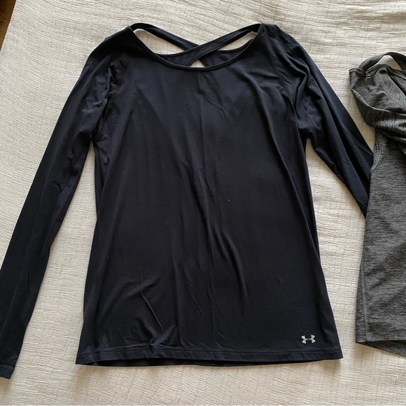 Under Armour long sleeve tops - Picture 3 of 7